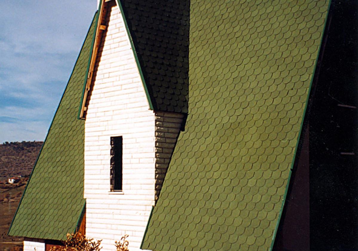 Kuća sa zelenom šindrom Bardoline Top